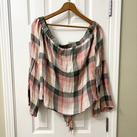 ➕ NWT American Rag Plaid Off The Shoulder Tie Front Top Women’s Size XXL - Picture 5 of 9